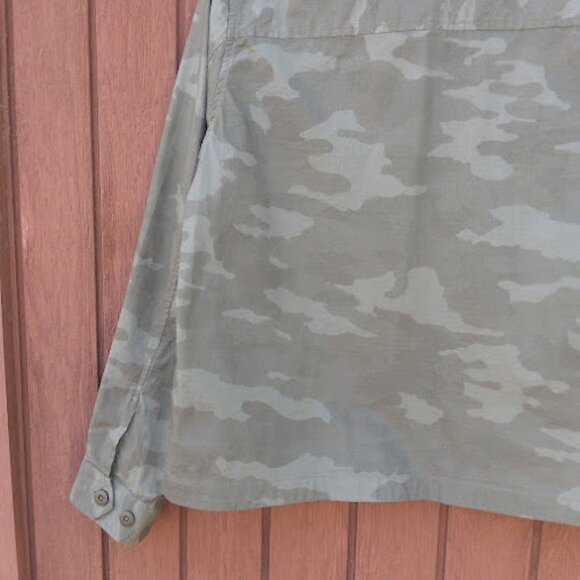 VUORI | Camo Oregano Green Ripstop Boxy Organic Cotton Button Up Front Jacket M - Picture 10 of 15